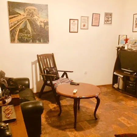 Apartment Azra *