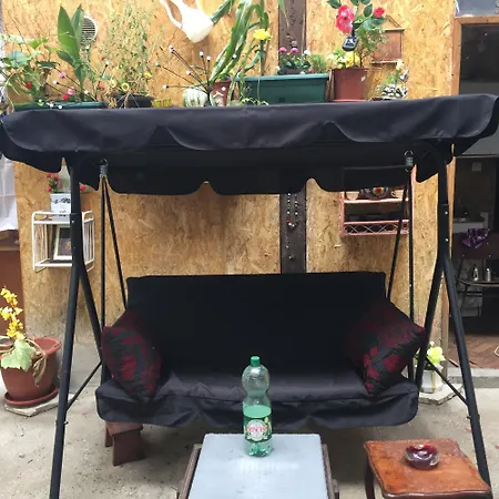 Azra Apartment