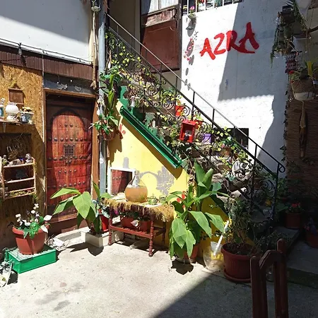 Apartment Azra *