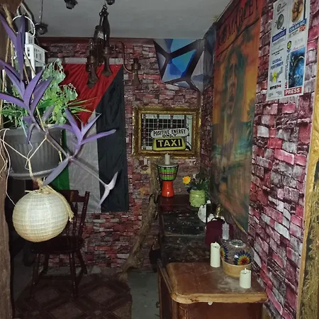Azra Apartment *